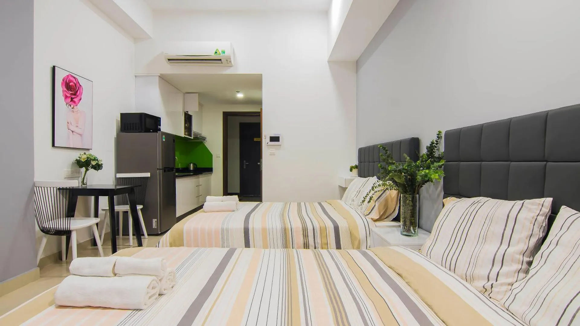 Min' Apartment - Rivergate Residence Downtown Bui Vien - Free Pool Ho Chi Minh City Vietnam