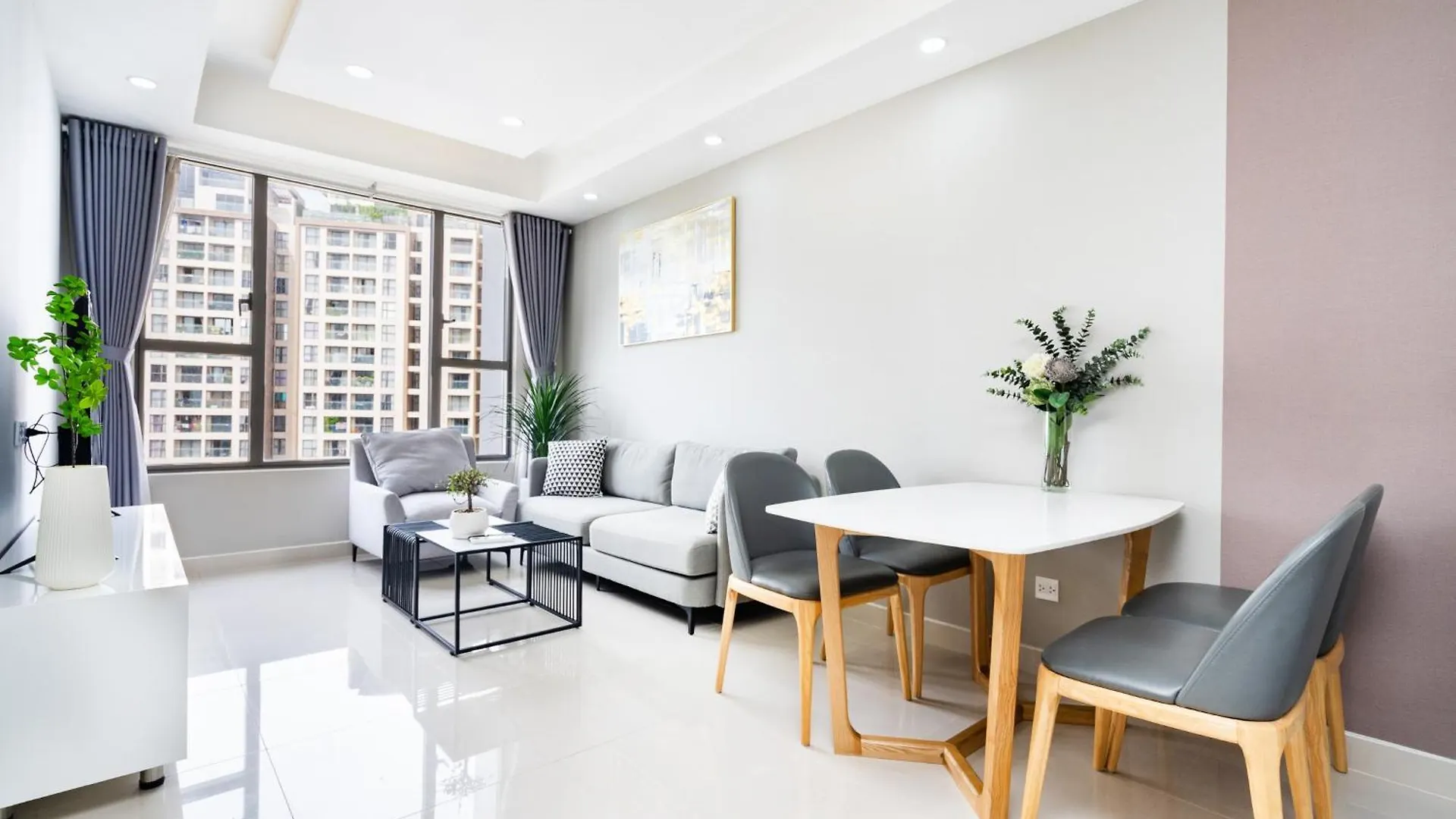 Min' Apartment - Rivergate Residence Downtown Bui Vien - Free Pool Ho Chi Minh City Vietnam