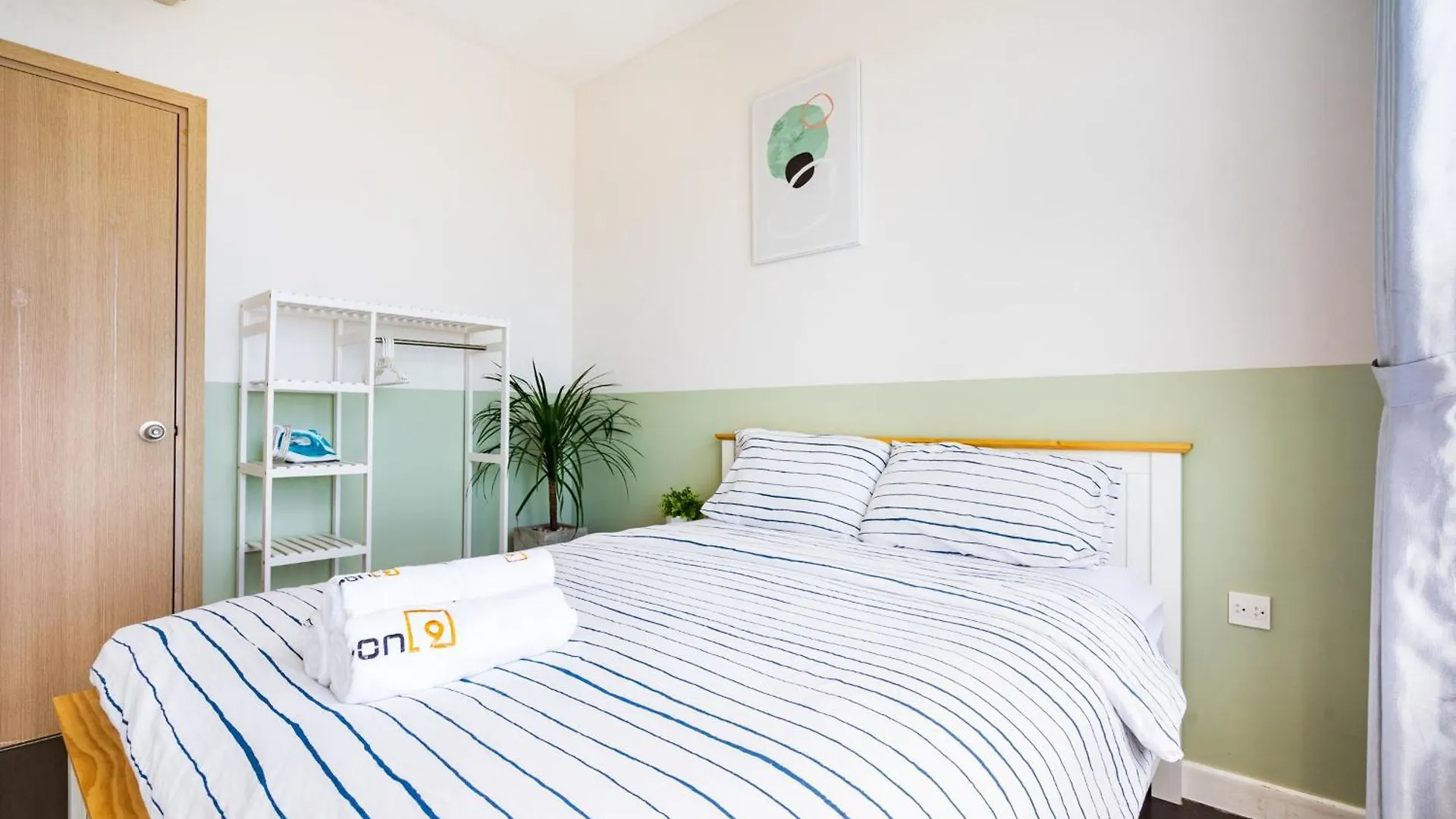 Min' Apartment - Rivergate Residence Downtown Bui Vien - Free Pool Ho Chi Minh City