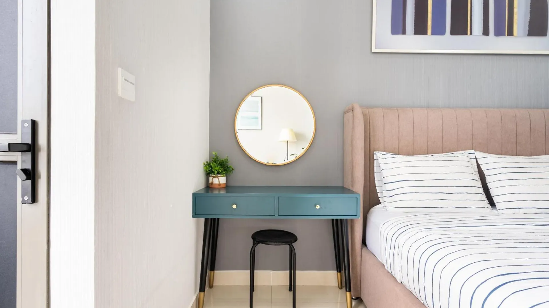 Min' Apartment - Rivergate Residence Downtown Bui Vien - Free Pool Ho Chi Minh City 0*,  Vietnam