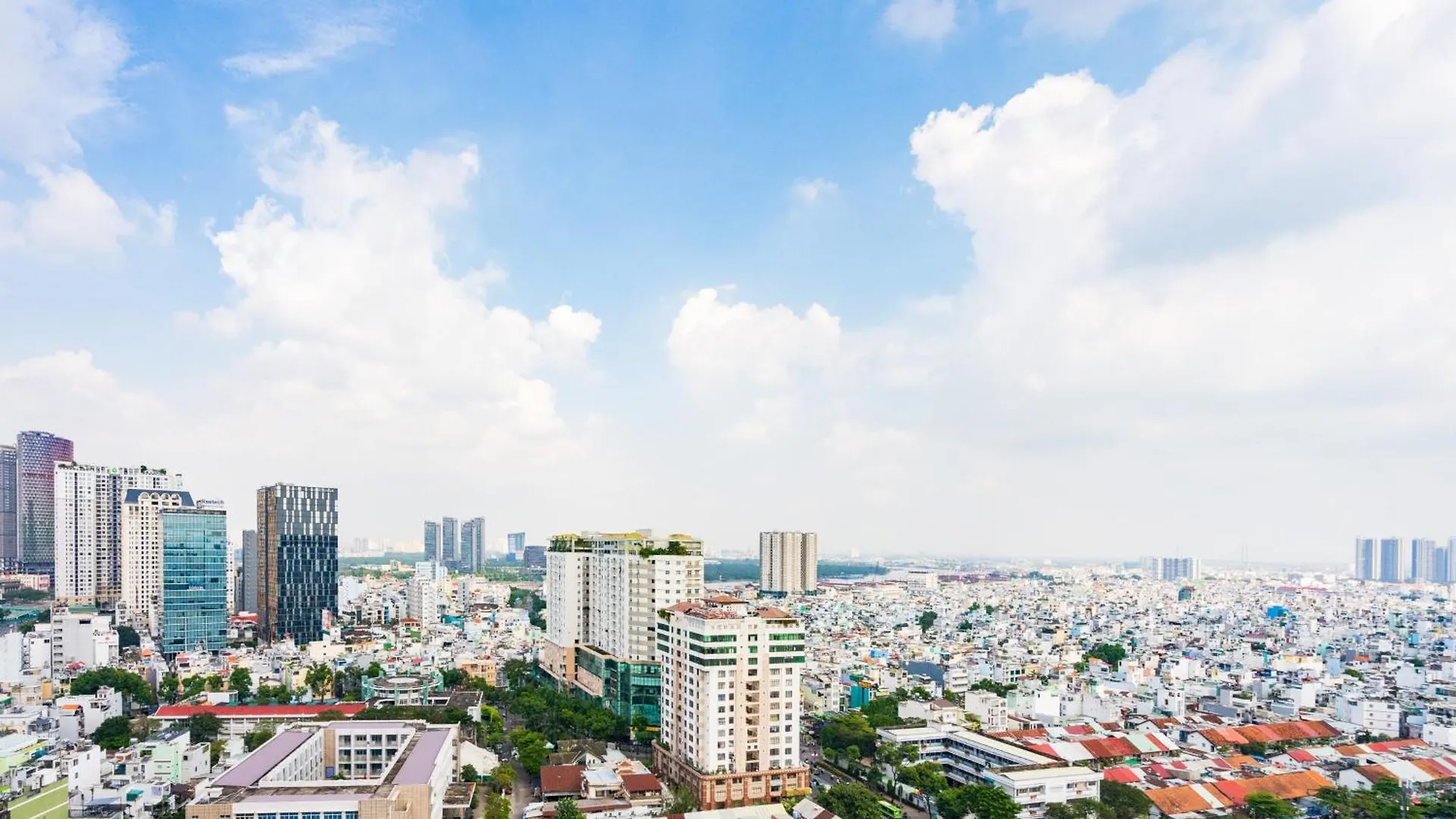 Min' Apartment - Rivergate Residence Downtown Bui Vien - Free Pool Ho Chi Minh City Vietnam