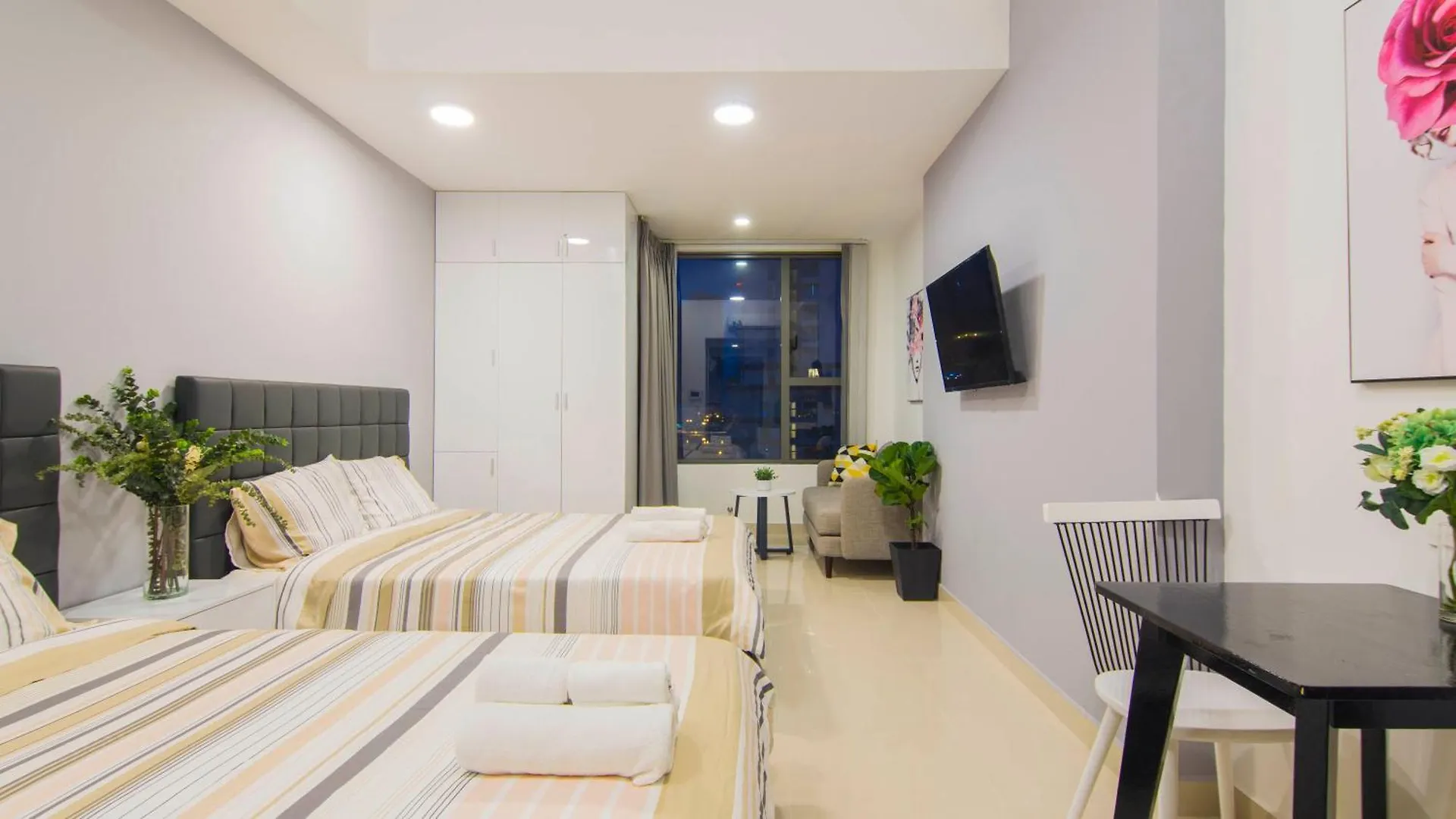 Min' Apartment - Rivergate Residence Downtown Bui Vien - Free Pool Ho Chi Minh City