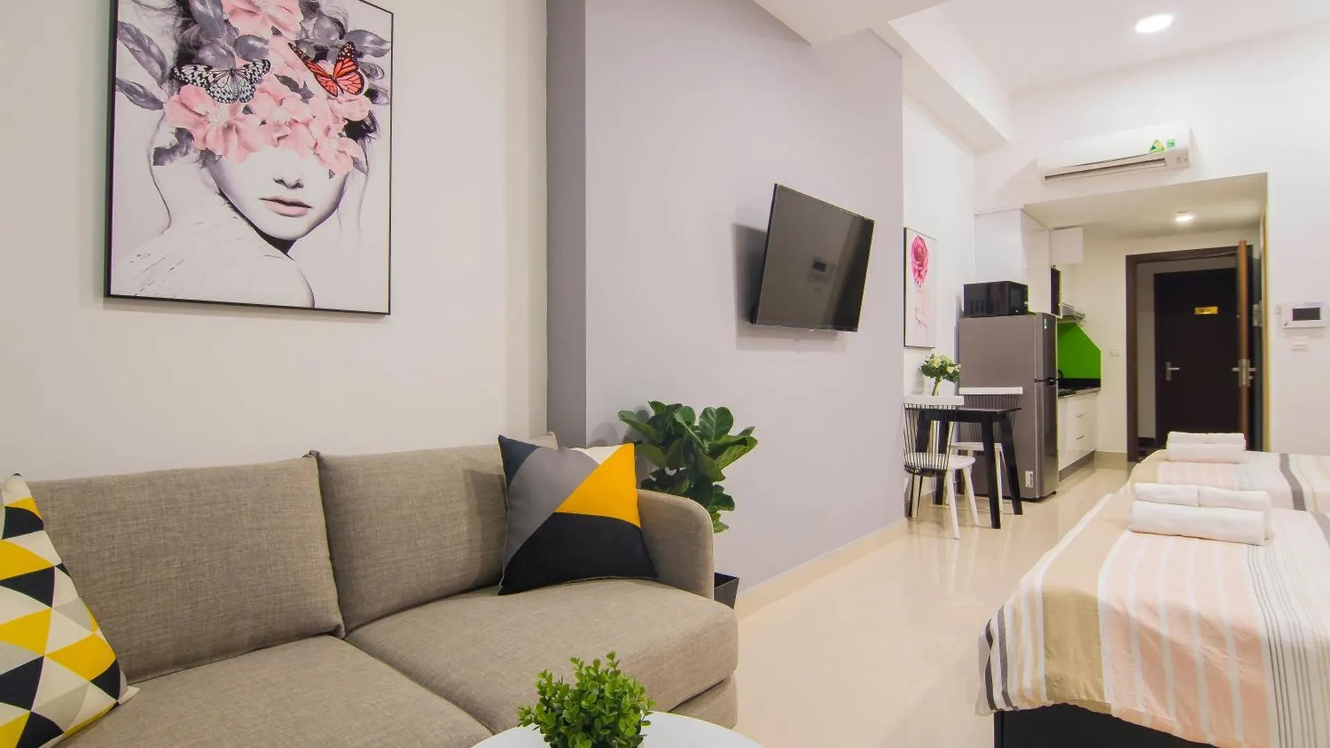 Min' Apartment - Rivergate Residence Downtown Bui Vien - Free Pool Ho Chi Minh City